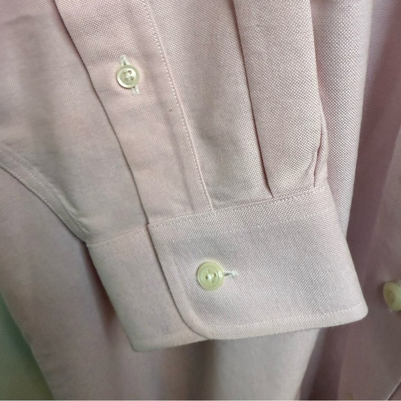 L.L. Bean | Men's Light Pink Wrinkle Resistant Dress Shirt | 100% Cotton | Sz 17 - Picture 5 of 5